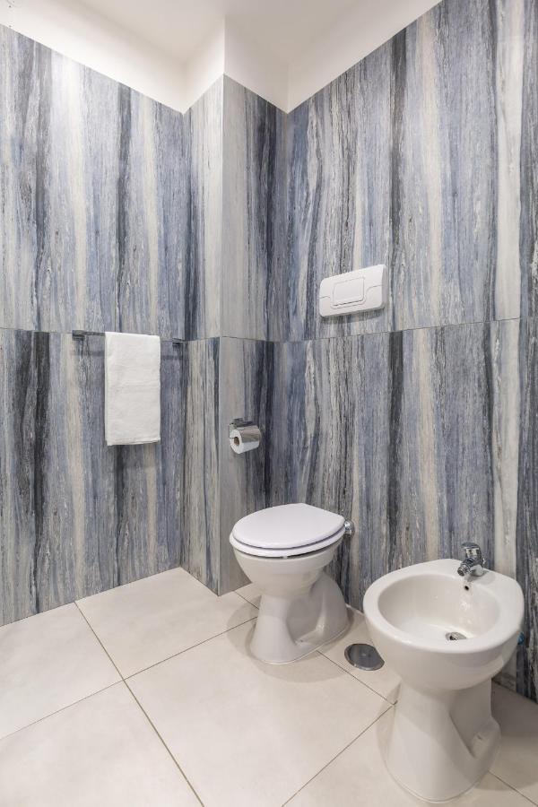 Toledo Stylish Apartments By Wonderful Italy Napoli Esterno foto