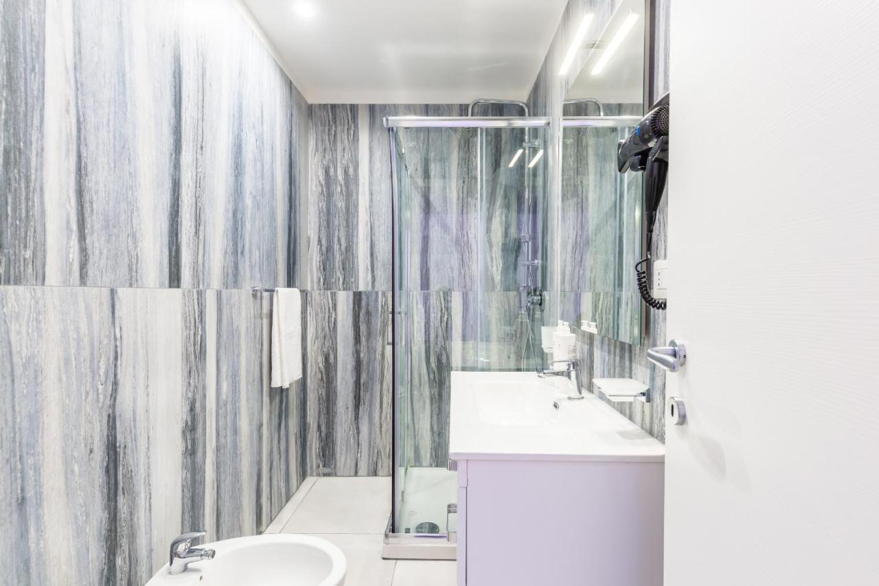 Toledo Stylish Apartments By Wonderful Italy Napoli Esterno foto