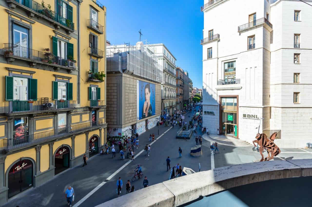 Toledo Stylish Apartments By Wonderful Italy Napoli Esterno foto